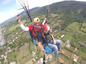 Jarabacoa: Paraglidingový zážitek s GoPro Video — Guided tour and outdoor activity